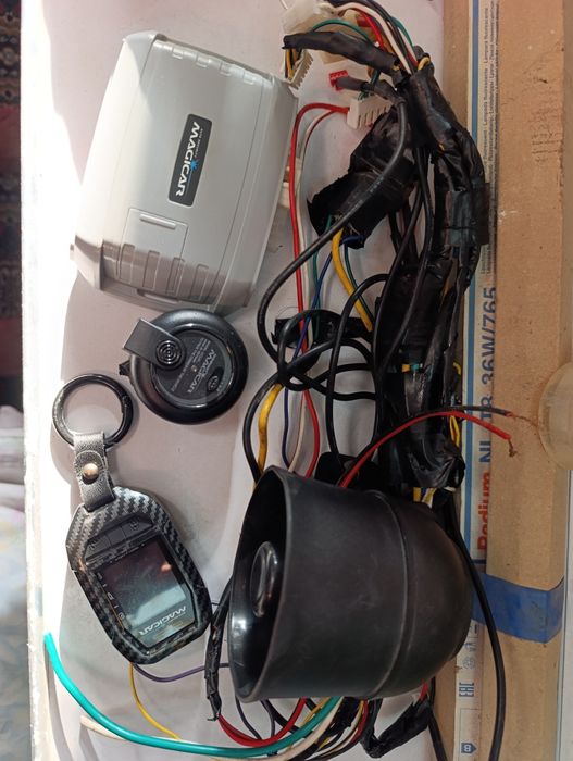 Magicar original 908 dominant