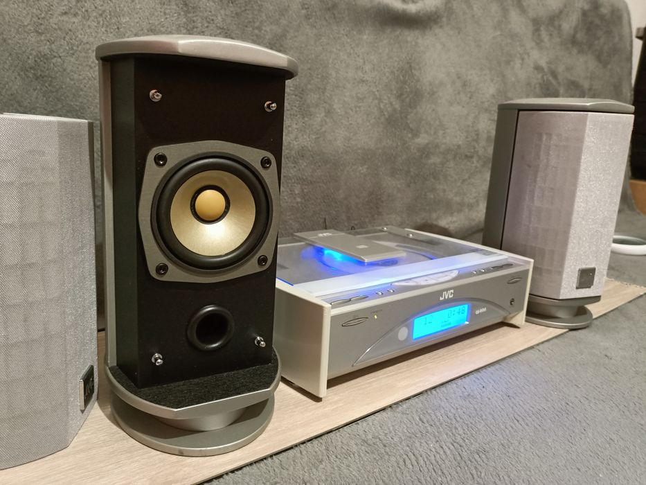 Minisistem audio JVC