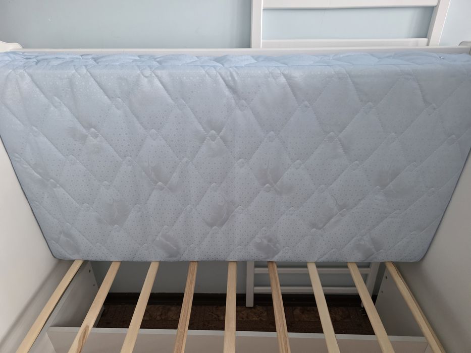 Продам кроватку детскую