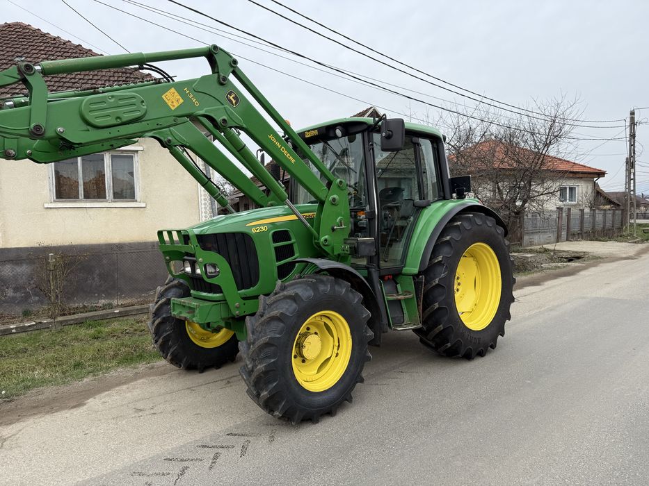 Vând tractor john deere 6230 cu încarcator frontal