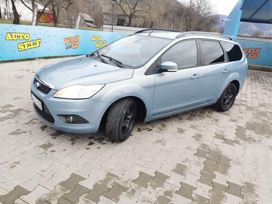 De vanzare ford focus 2010