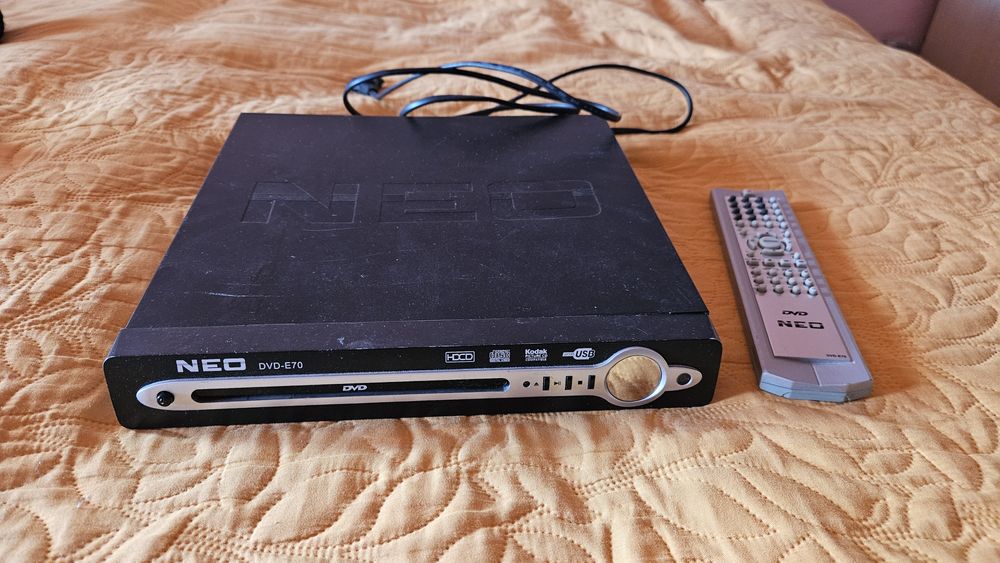 DVD , модел Neo DVD-E70