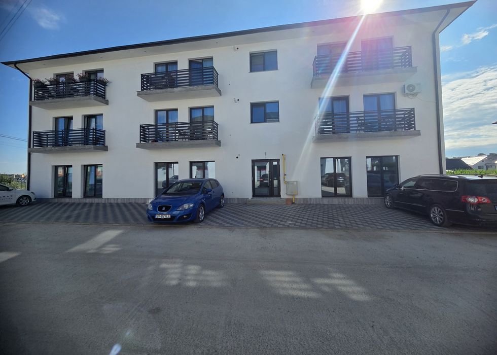 Vand apartament in bloc nou cu 1 loc de parcare inclus in pret
