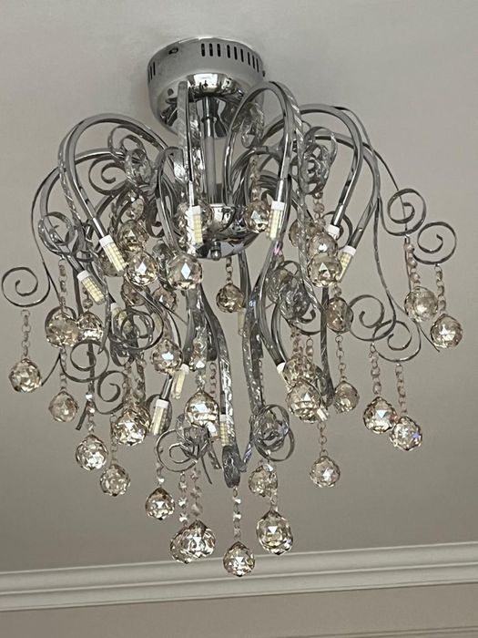 Люстра с LED лампами