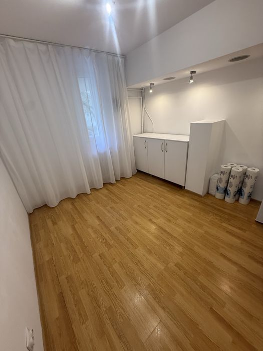 Inchiriez camera in salon