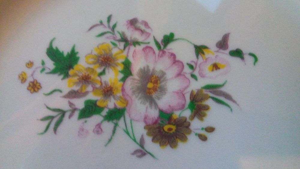 Чинии  български ретро