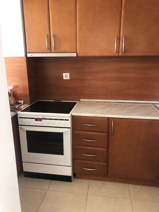 Дава се под наем Тристаен апартамент в Пловдив, Каменица 1 - 125 кв.м за 612 € - Снимка #7