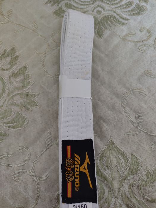 Пояс для каратэ белый MIZUNO
