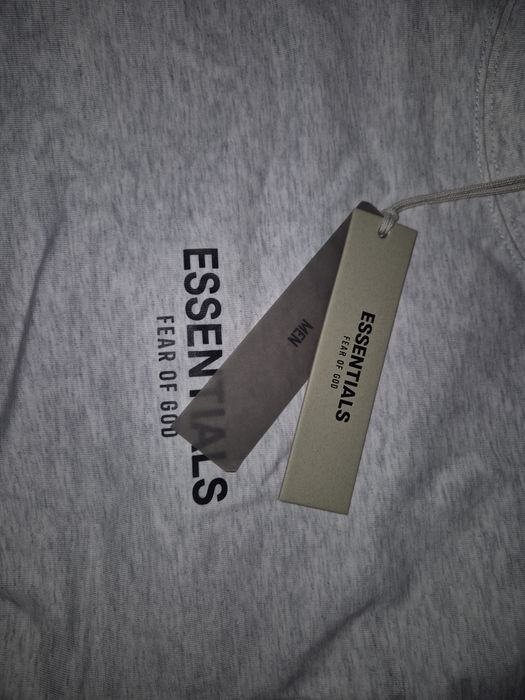 Tricou essencials