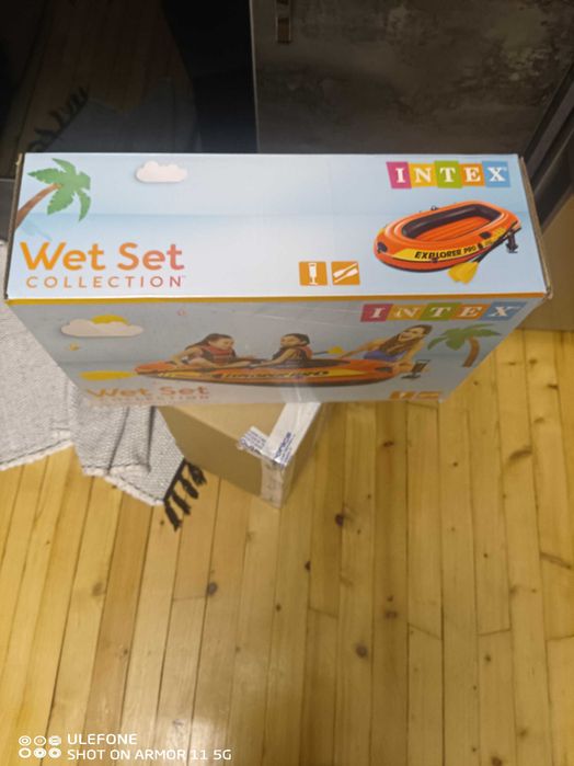 Надуваема лодка INTEX EXPLORER PRO