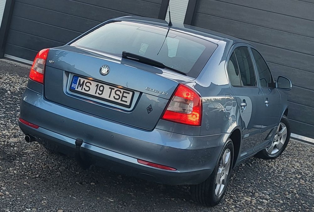 SKODA Octavia 2009 — imagine 5