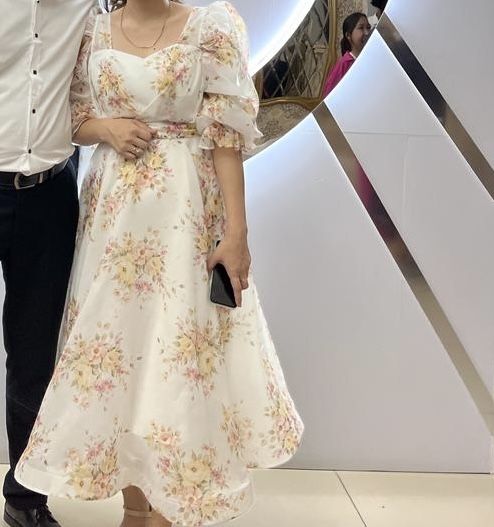 Продам нежное платье