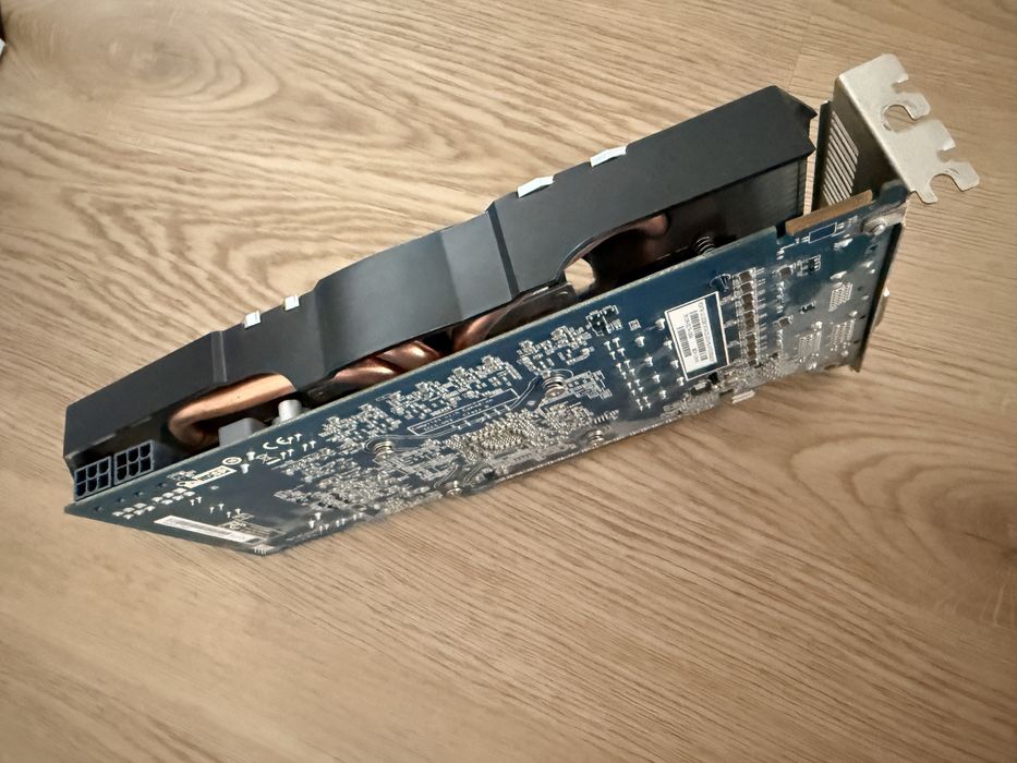 Placa Video Radeon HD 6790 1GB GDDR5
