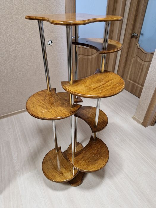 Цветочная полочка