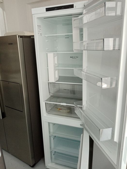 Combina frigorifica LG clasa A!!