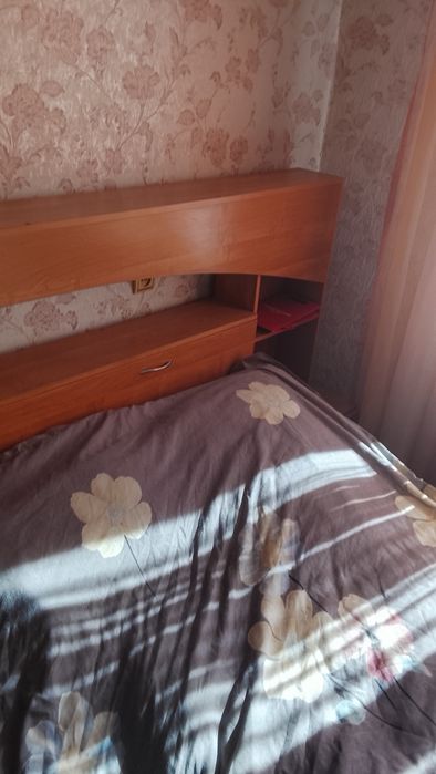 Отдам кровать б/у