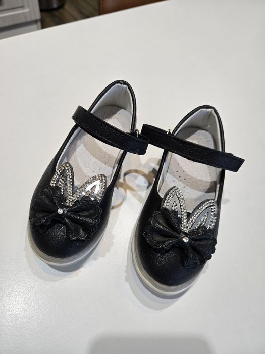 обувки за госпожици