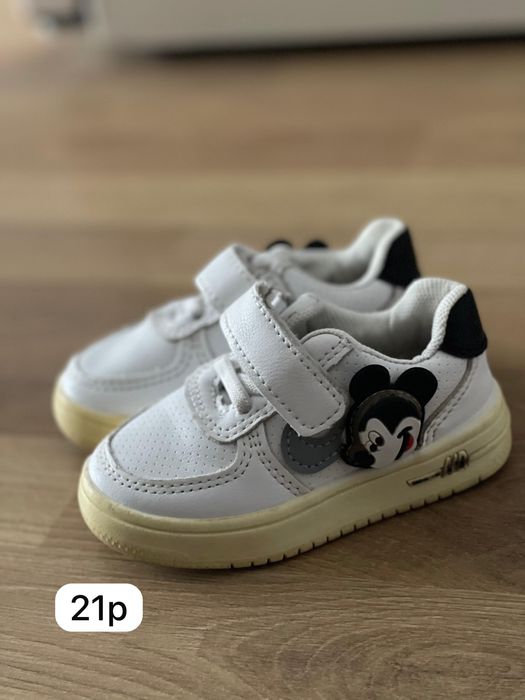 Детская обувь Кроссовки сандали