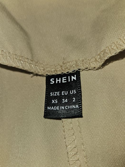 Дамско тънко палто