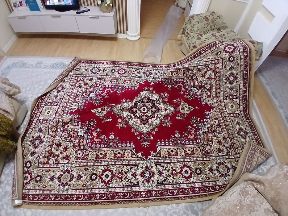 Срочно продам ковер
