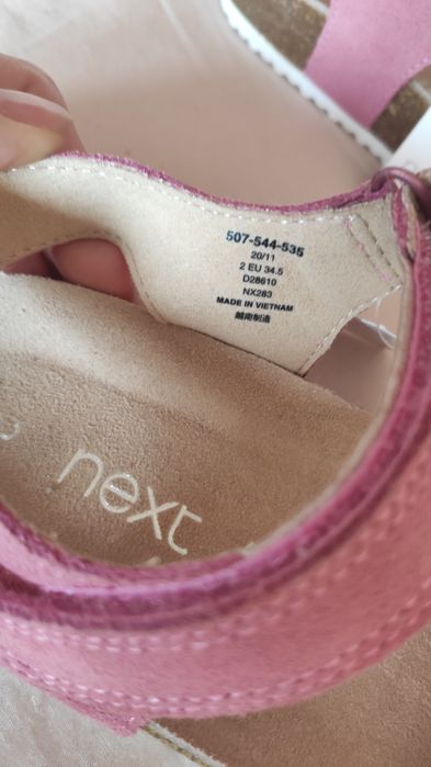 Сандалии next, новые