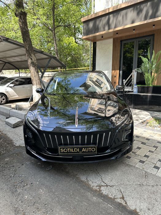 Hongqi EQ5 2024 zapasxod 500 talik