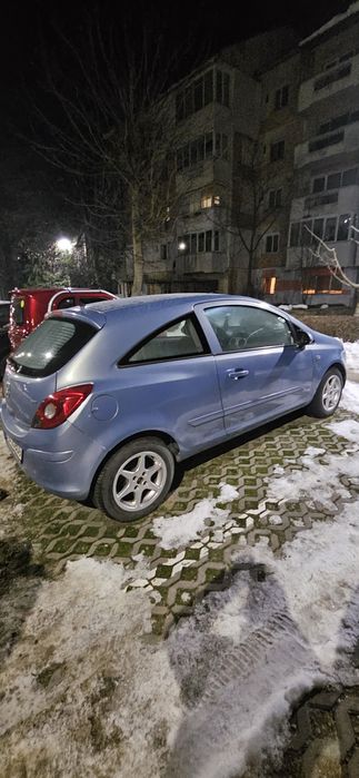 Vand sau schimb opel corsa 2007