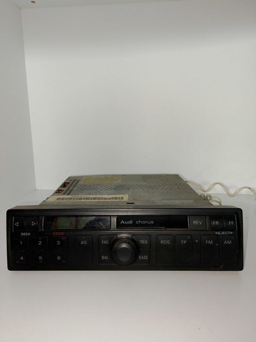Оригинален касетофон Audi Chorus за Audi-A3.A4.A6