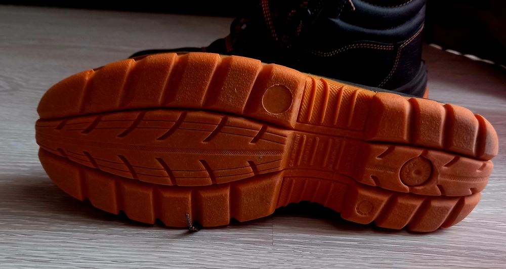 Рабочая спецобувь