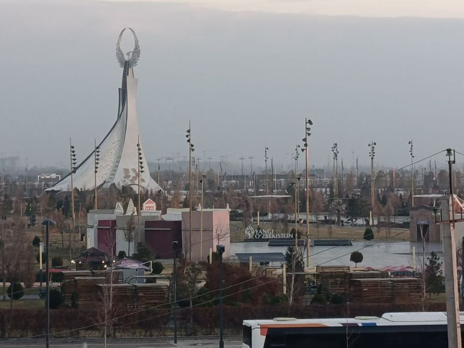 Novostroyka sotiladi. 2/3/5. Mirzo Ulug'bek  tumani.Yangi  Uzbekistan