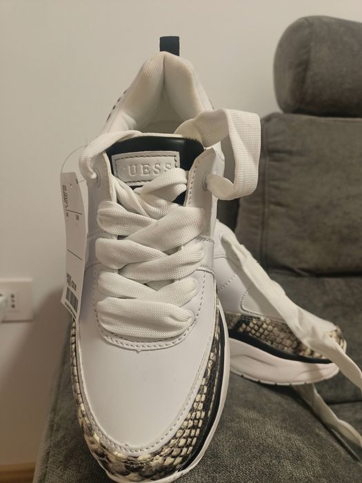Sneakers Guess originali cu eticheta