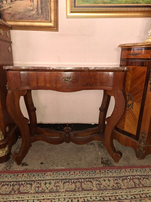 Антикварна конзола с мраморен плот