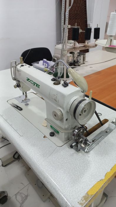 Швейная машина. Оверлог.