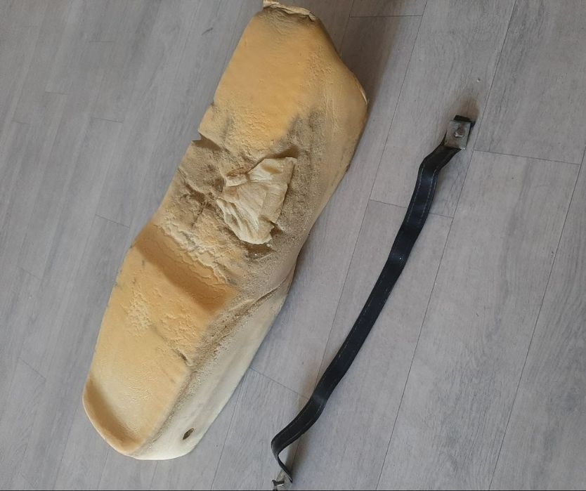 Продам чехол на мопед Альфа Кавасаки.