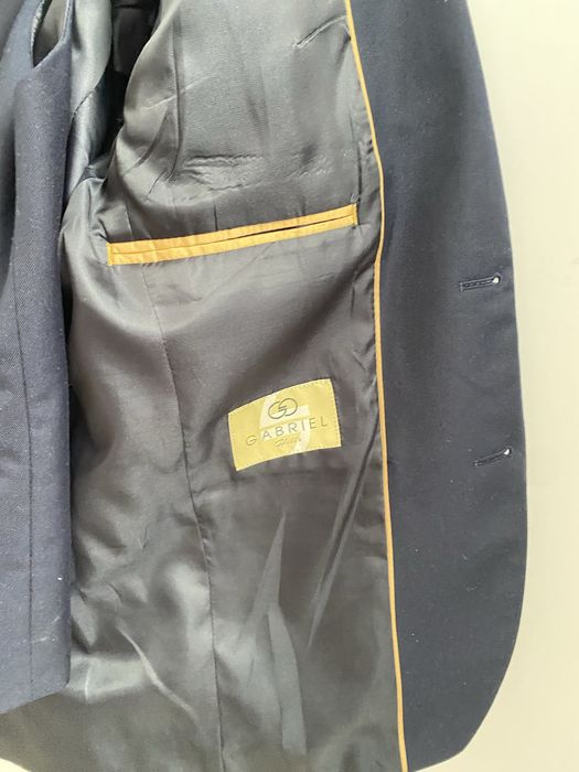 Продам школьный костюм 40-42р!