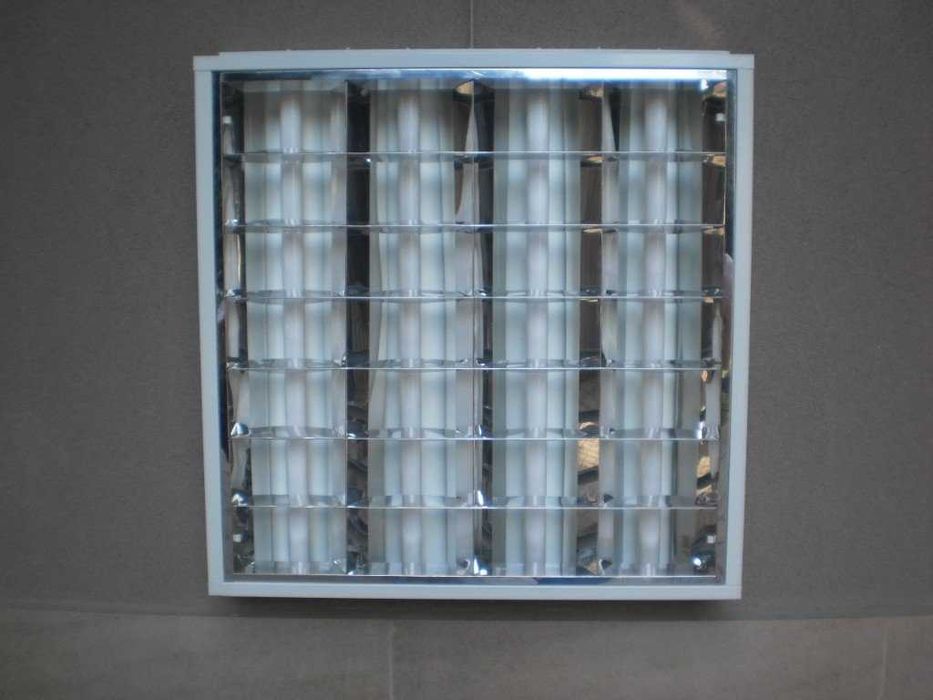 LED Плафон 12W сензор, Луминисцентни тела