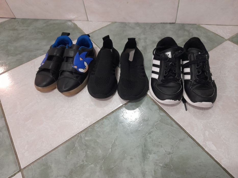 Lot adidasi marimea 27
