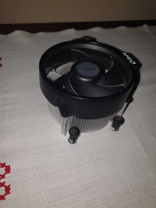 Cooler/Răcitor AMD Wraith Spire
