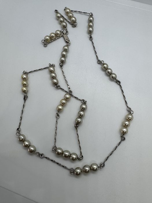 Colier lung din argint si perle