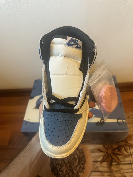 Jordan 1 Retro High OG SP Fragment x Travis Scott