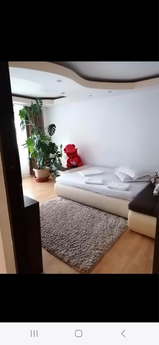 Chirie apartament central 3 camere  Curtea de Argeș