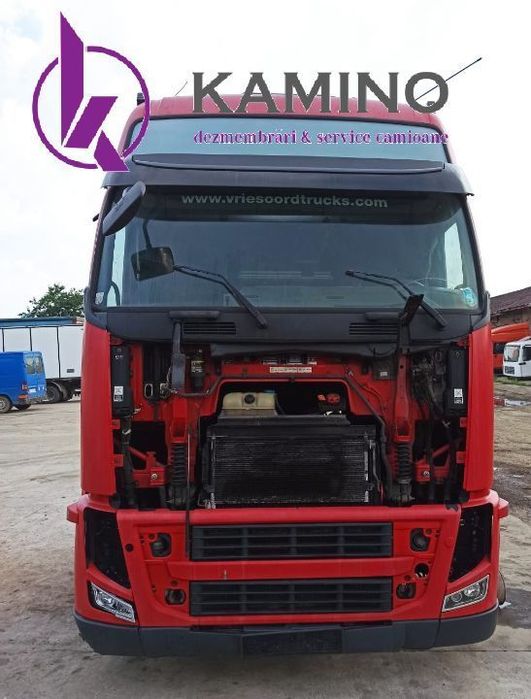 dezmembram volvo eev 2012