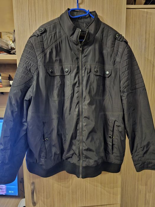 Мъжко яке Angelo Litrico 3XL 148см гръдна обиколка  зимно