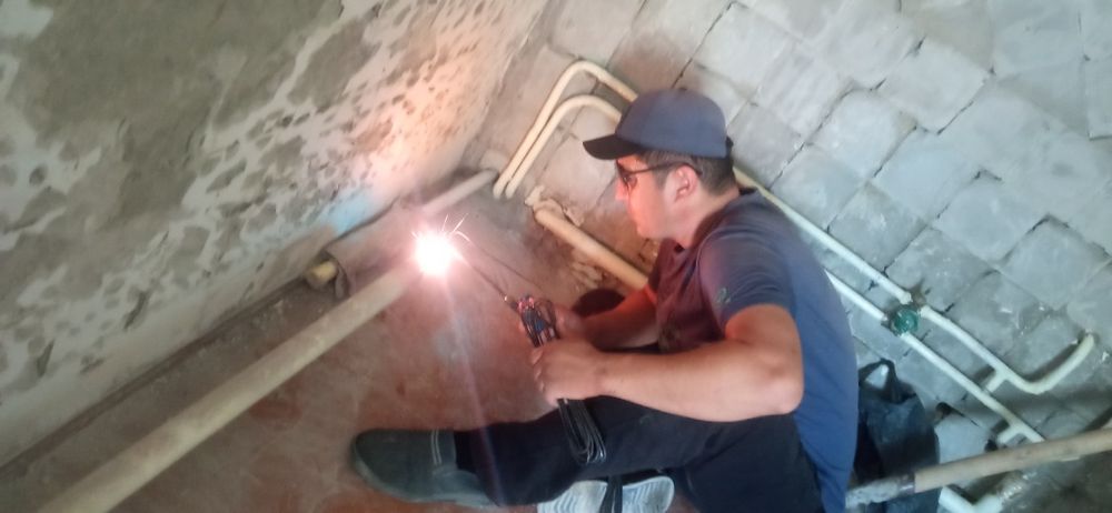 Газосварщик газа сварчик сваршик резак хизмати