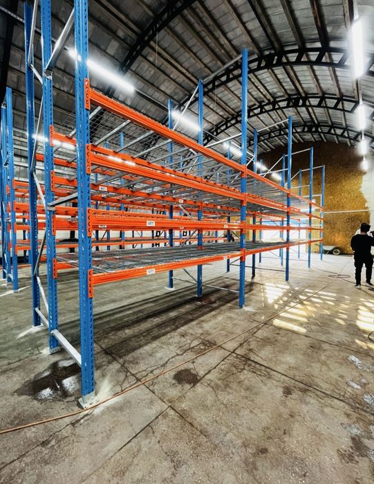 Rafturi metalice cu polițe din plasa zincate 626x0111