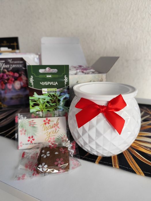 Подаръчен сет за самозасаждане,подходящ за 8-ми март или просто така !