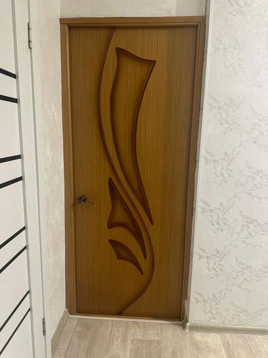 Продам межкомнатные двери