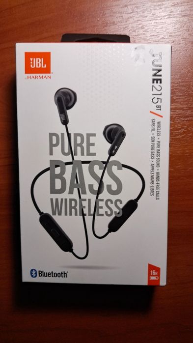 Беспроводные наушники JBL TUNE 215