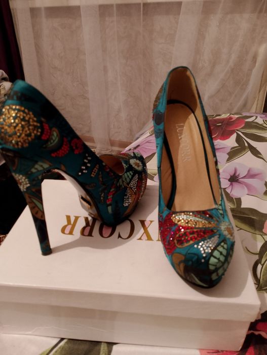 Продам туфли новый 5000 тенге