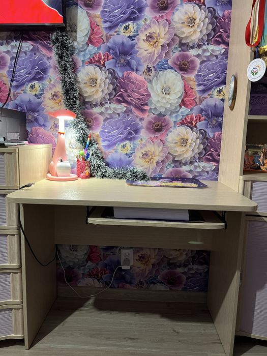 Продам спальный гарнитур